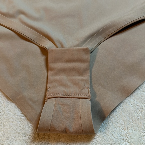 Honeylove Petite Cami Bodysuit Size S - Picture 10 of 14